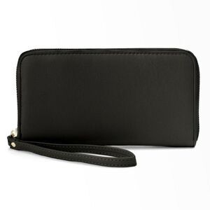 Smart Phone Charging Wristlet Wallet By Bead Landing - Black